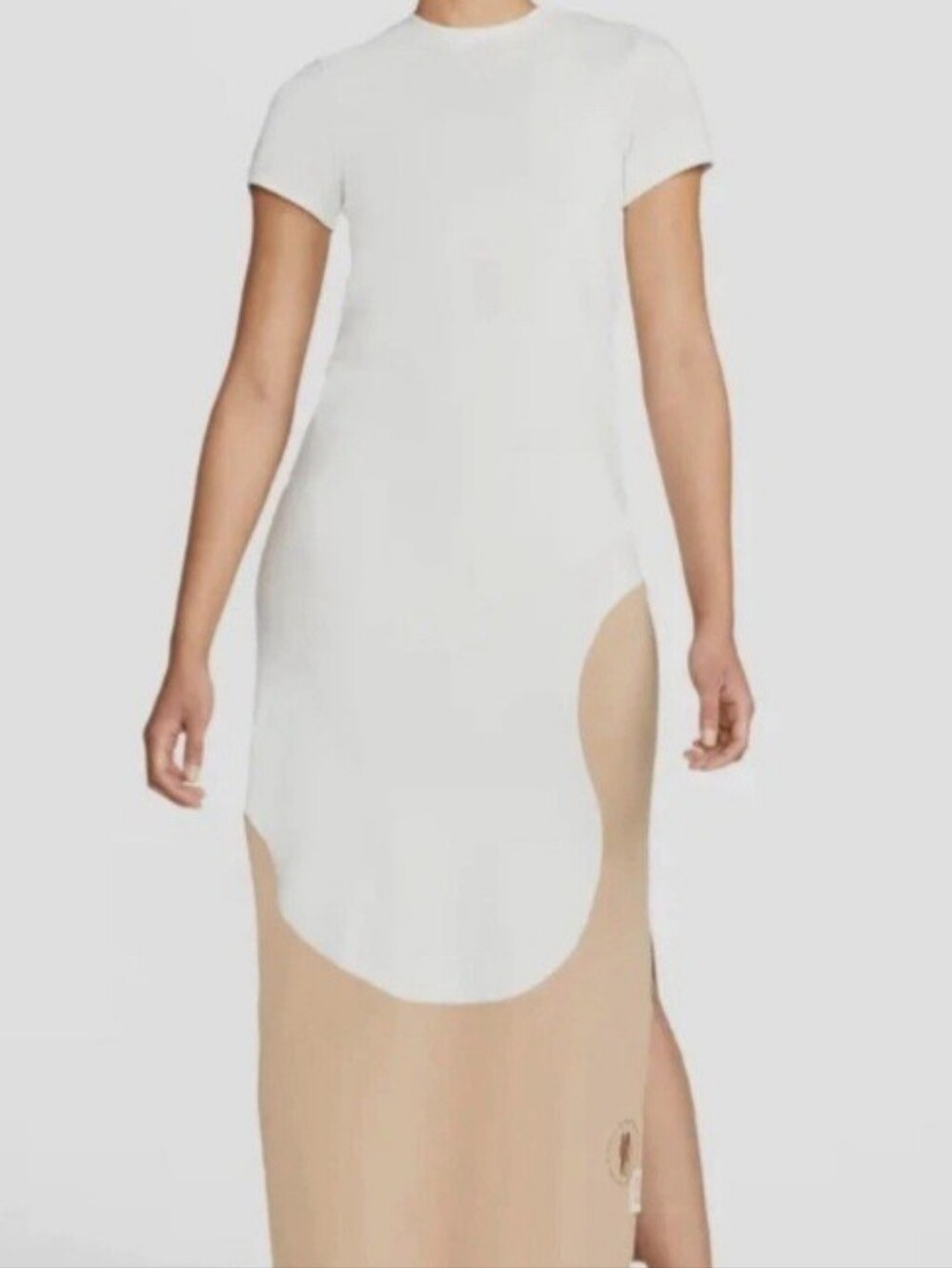 Nike Women’s White and Tan Block Maxi Dress - Picture 4 of 7